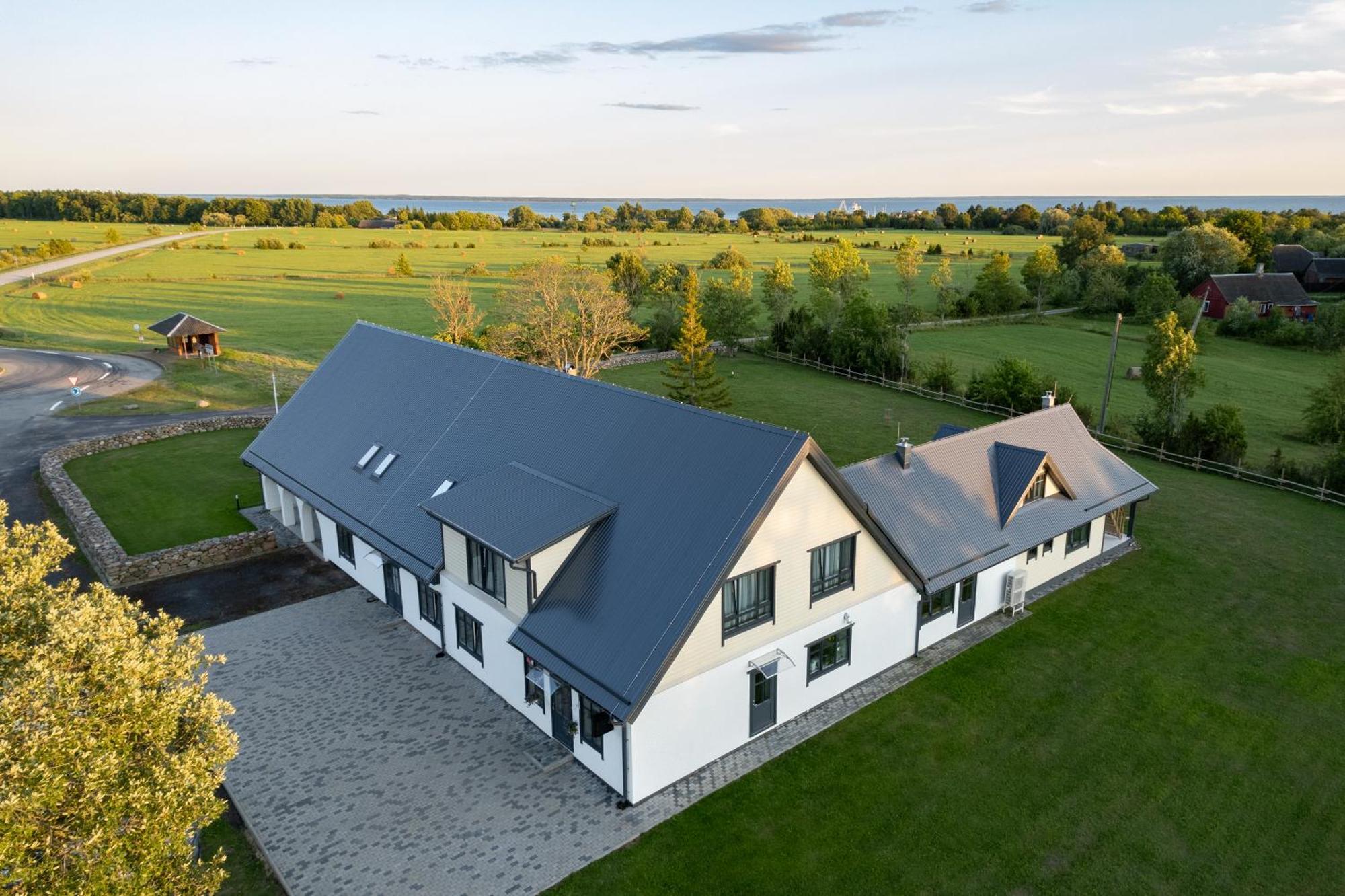 Soru Puhkemaja Hotel Buitenkant foto