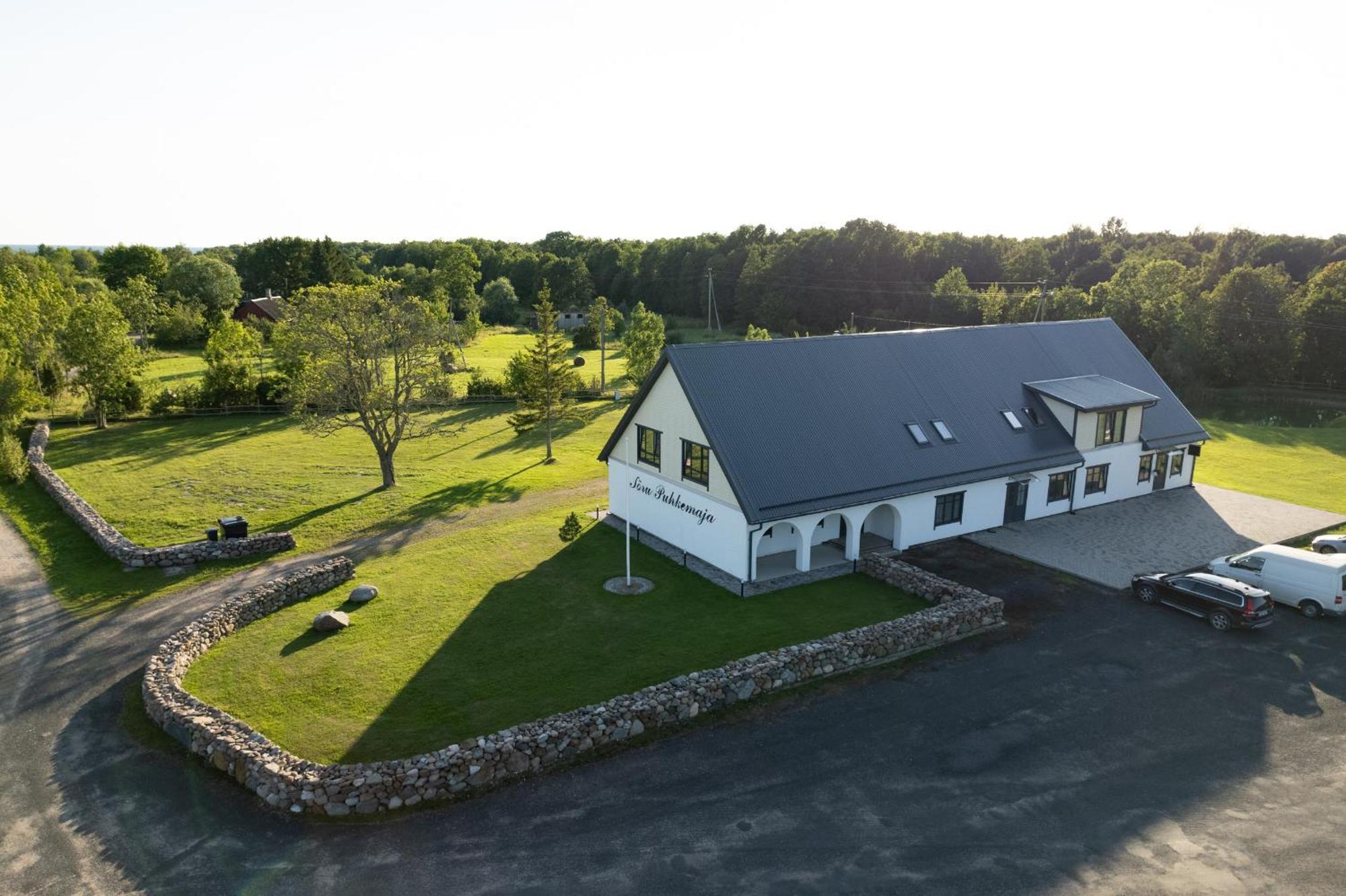 Soru Puhkemaja Hotel Buitenkant foto